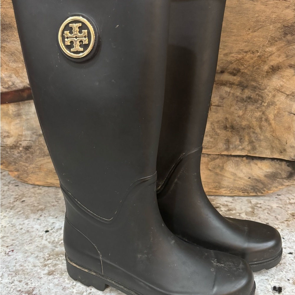 Tory Burch Black Tall Sarah Logo Rain Boots 8M